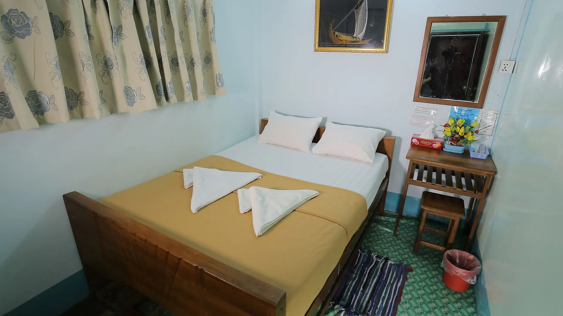 Chan Myae Thar Guest House Yangon